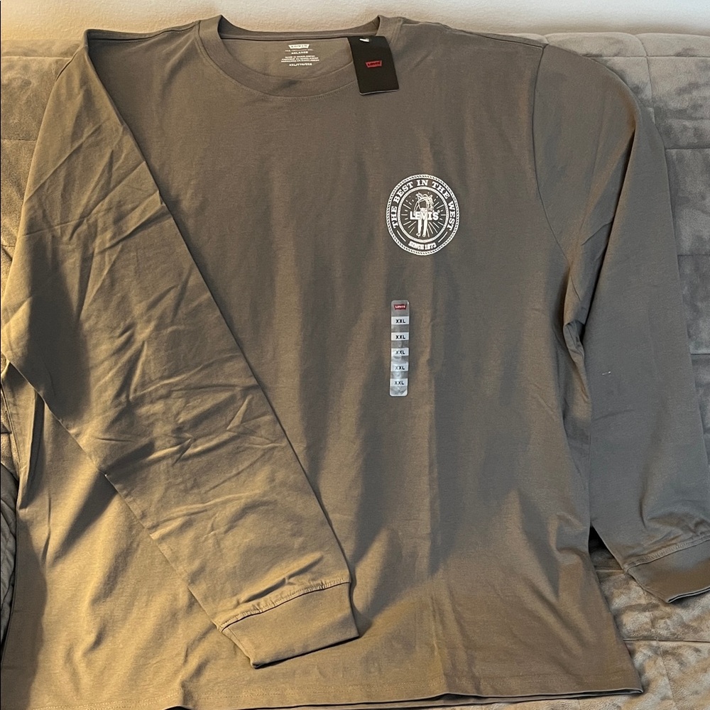 Levi's Men's Long Sleeve Shirt in Gray